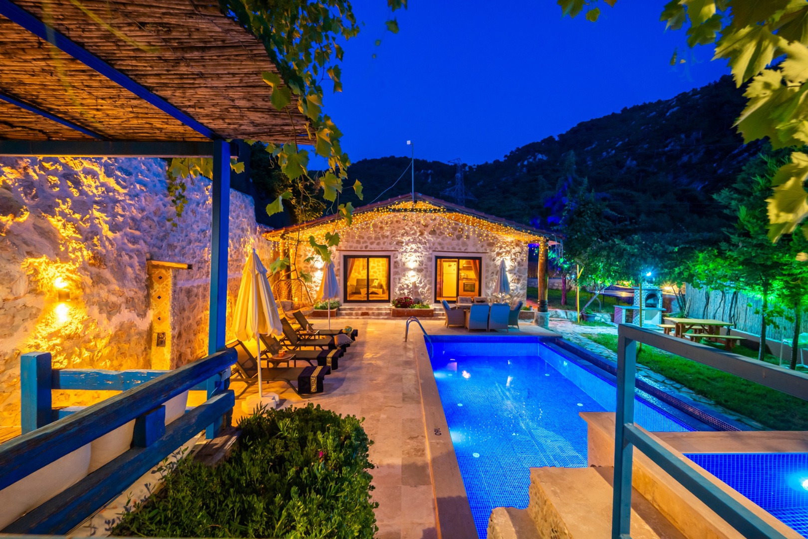 Muhafazakar Havuz | Jakuzi - Vilbox 