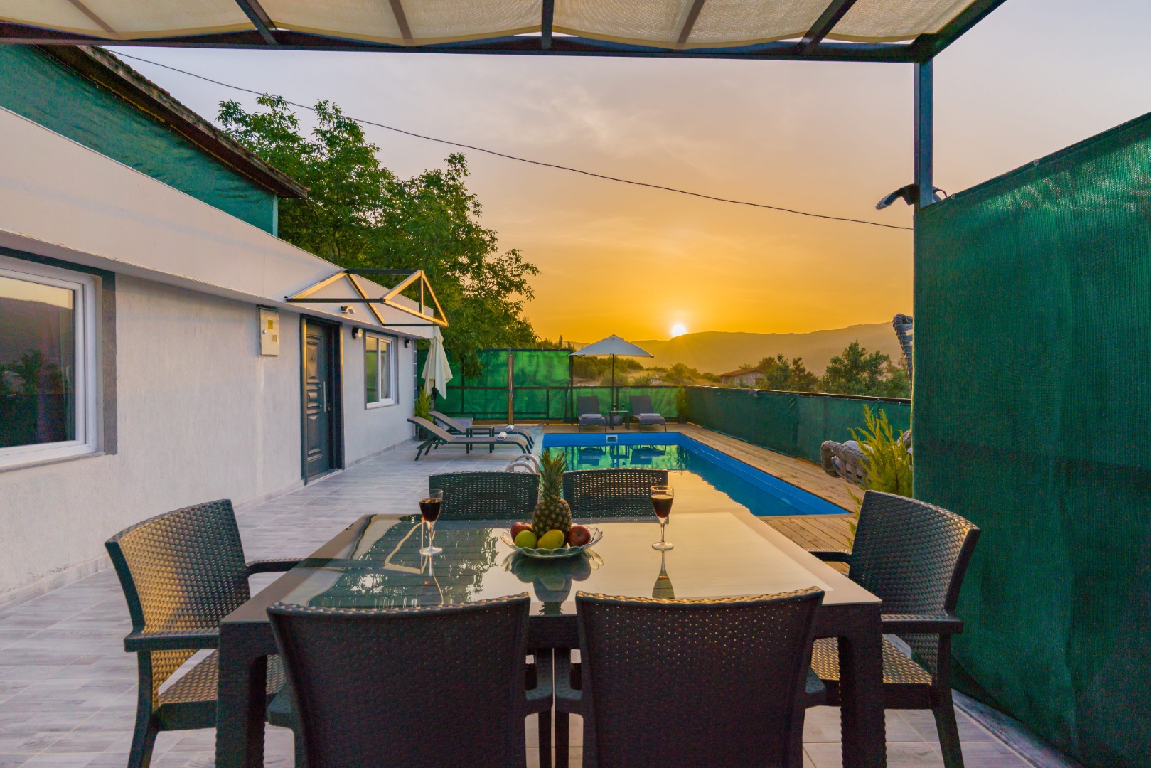 Villa Canan | Muhafazakar Havuz | Jakuzi - Vilbox