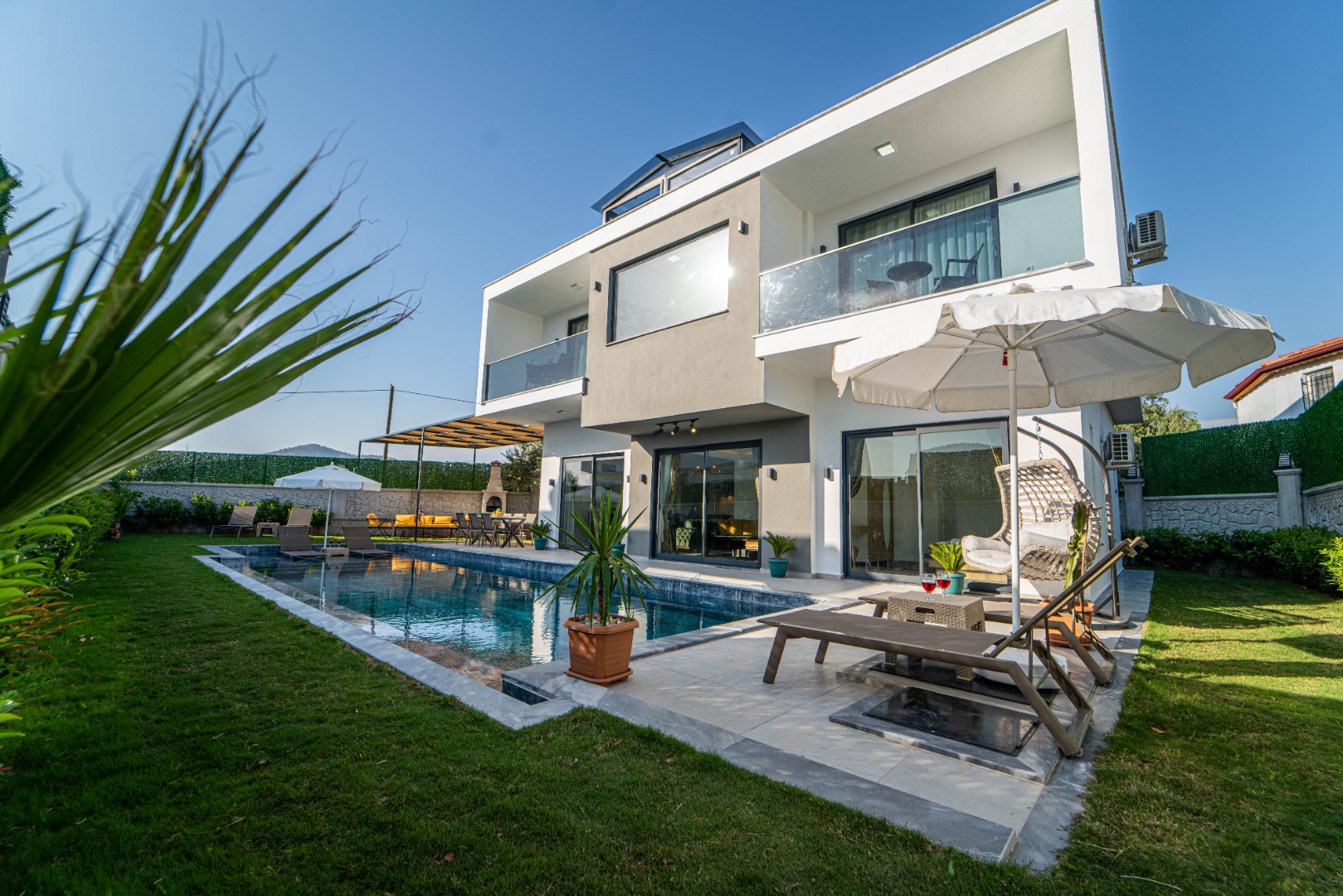 Villa Nefis|Sauna|Çift Jakuzi|Muhafazakar Havuz|Hamam - Vilbox