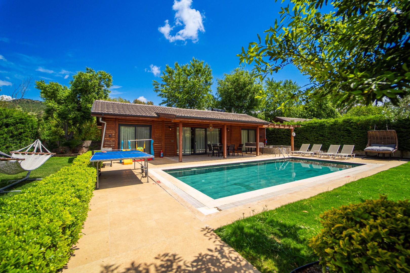 Villa Mila-3 | Korunaklı Havuz Alanı - Vİlbox