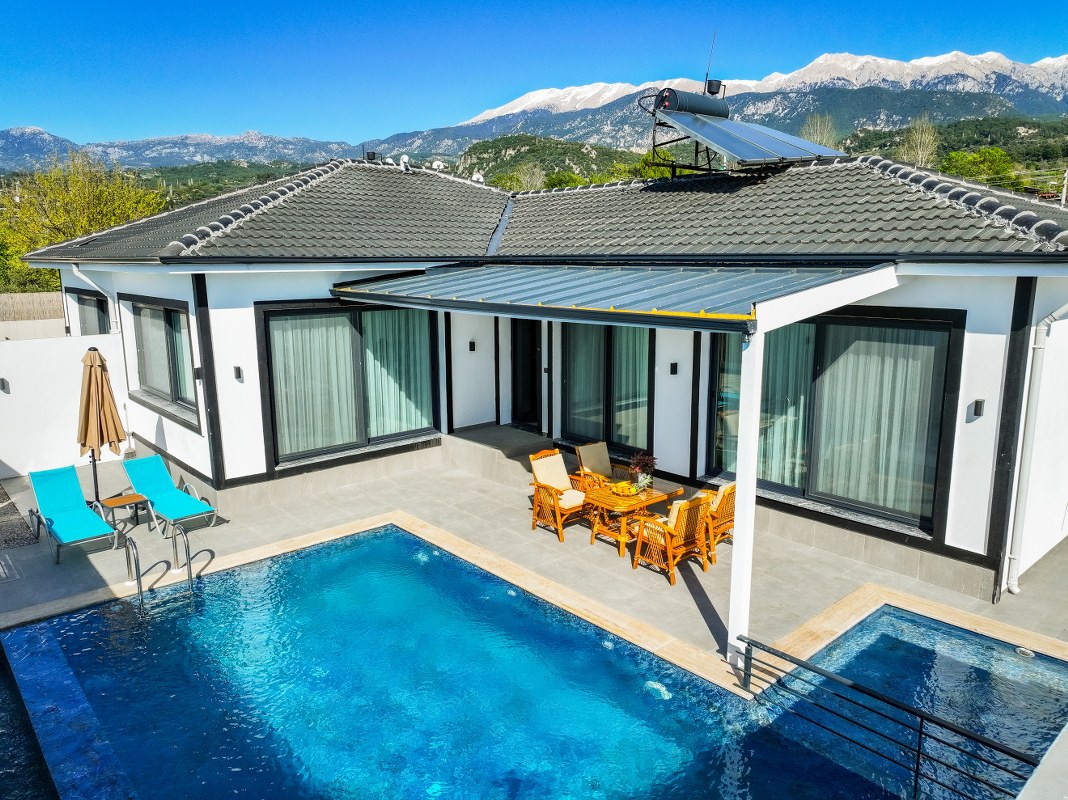 Villa İbiza |Korunaklı Havuz Alanı| Çocuk Havuzu - Vilbox